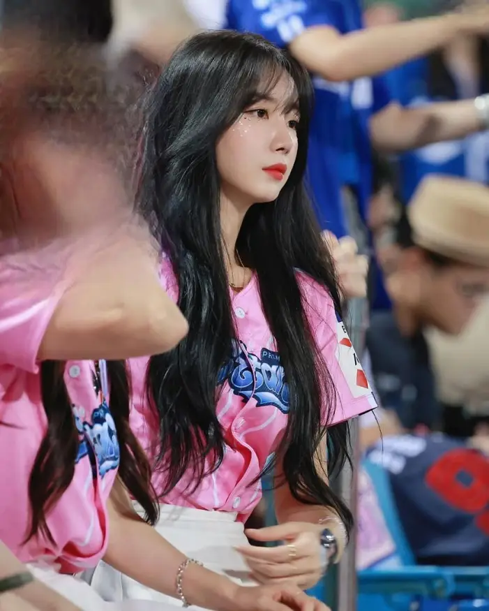 안지현 열심히 일하는중