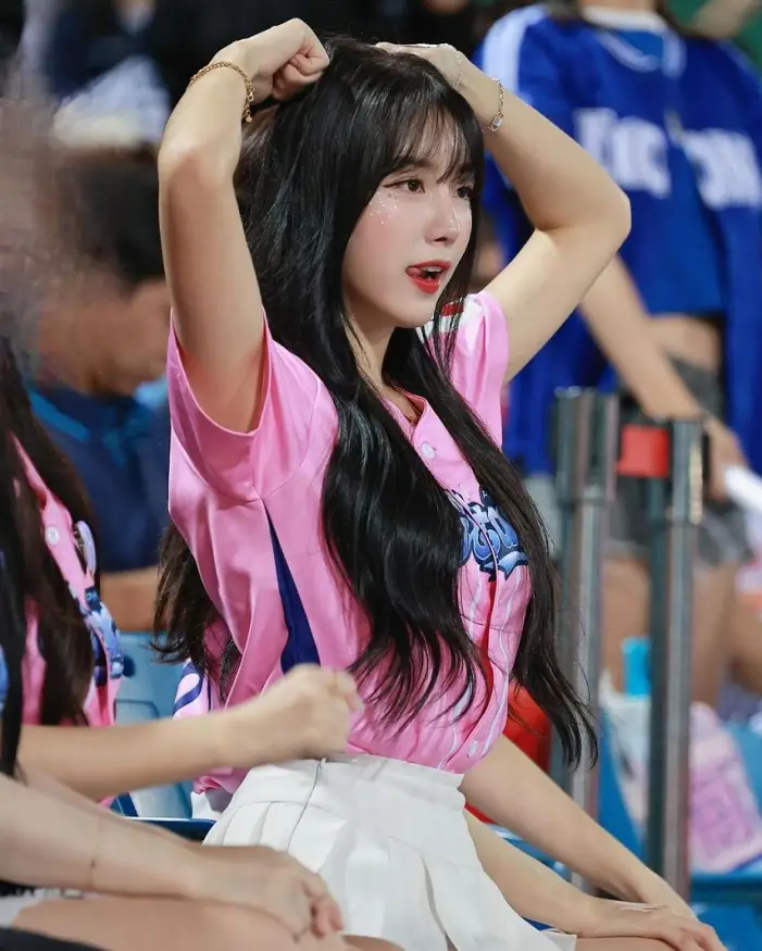안지현 열심히 일하는중
