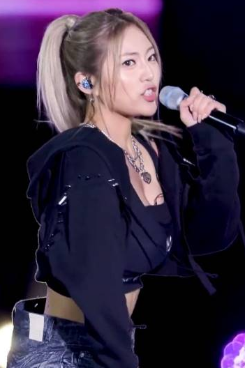포니테일 묵직한 브라탑 하이킬 옐 H1-KEY YEL