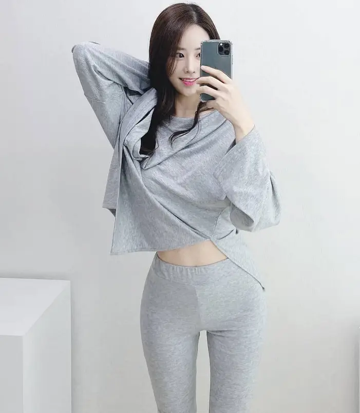 흔한 압구정 미녀