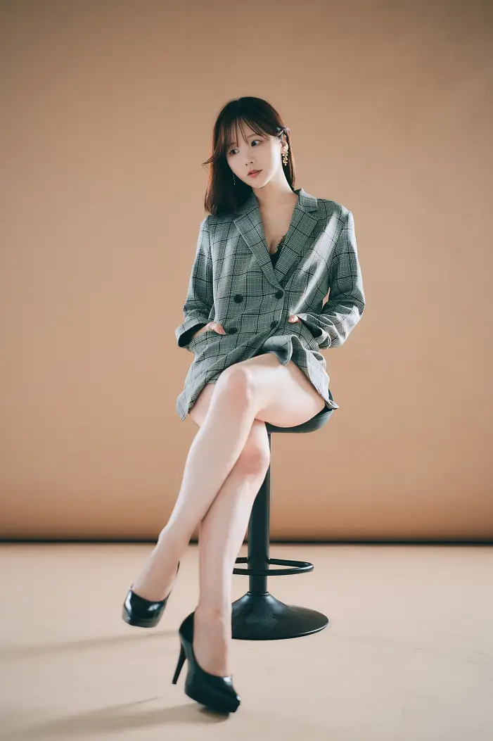 켄켄,디지털 사진집 「BLACK LADY」 (1)