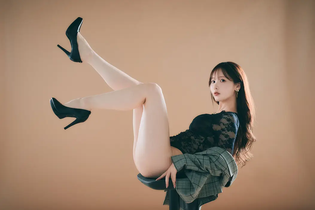 켄켄,디지털 사진집 「BLACK LADY」 (1)