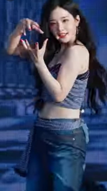 요즘 들어 미시미가 물씬 풍기는 유연이 #김유연 #KimYooYeon #트리플에스 #tripleS