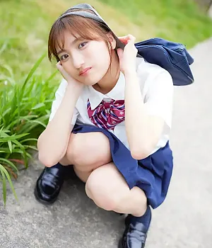 유키 미타 포토북 「안녕하세요, 미타짱입니다」 Set.02